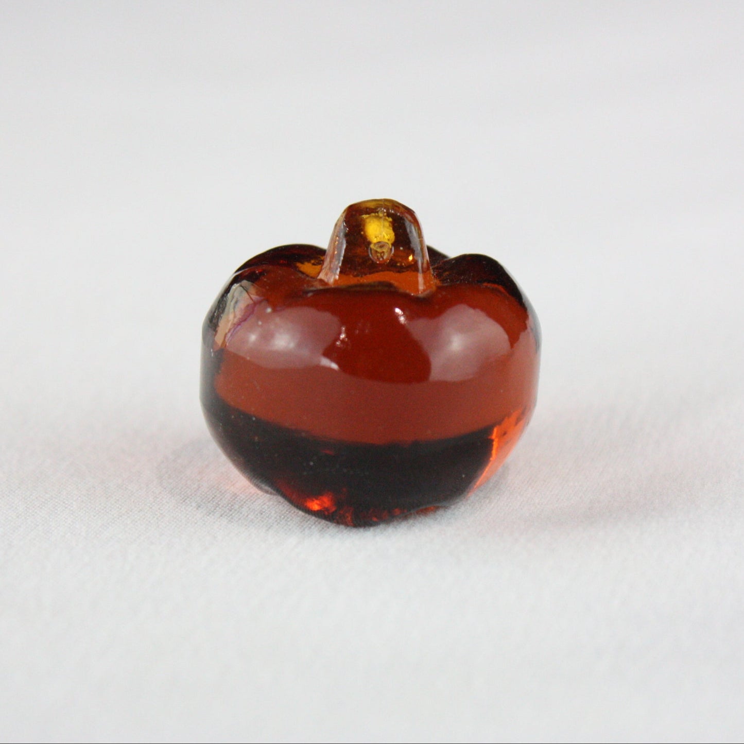 30mm Czech Apple, Amber